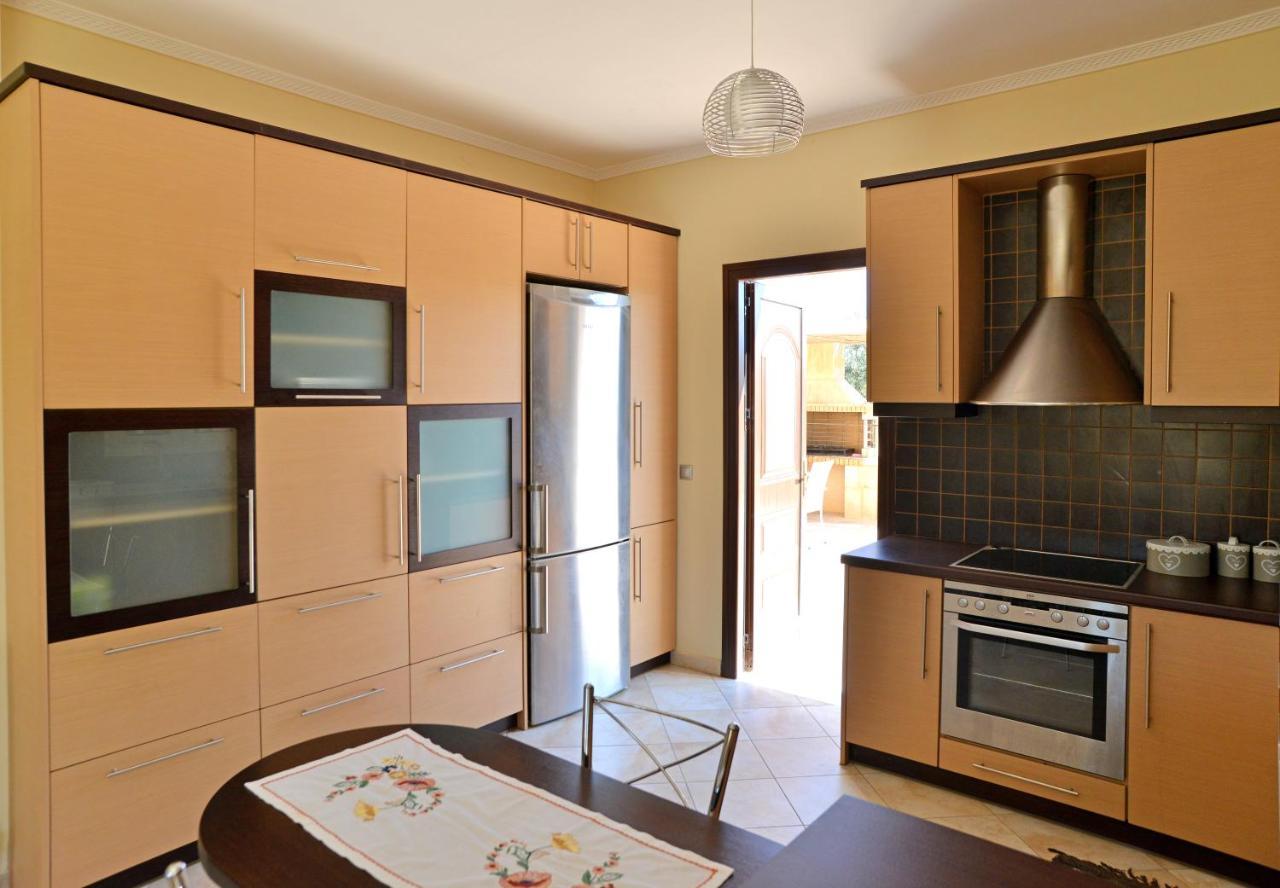 Villa Konstantinos 6 Bedrooms Aegina Exteriör bild